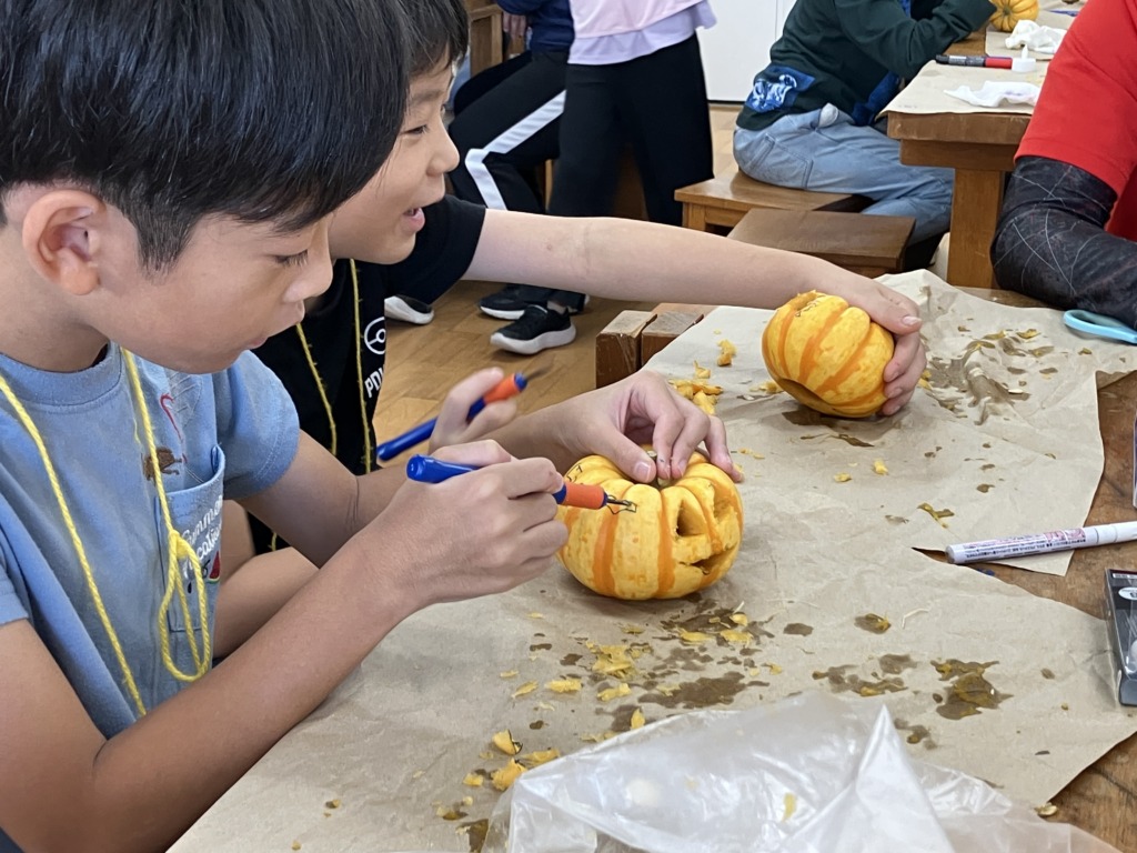 英語でハロウィンキャンプ